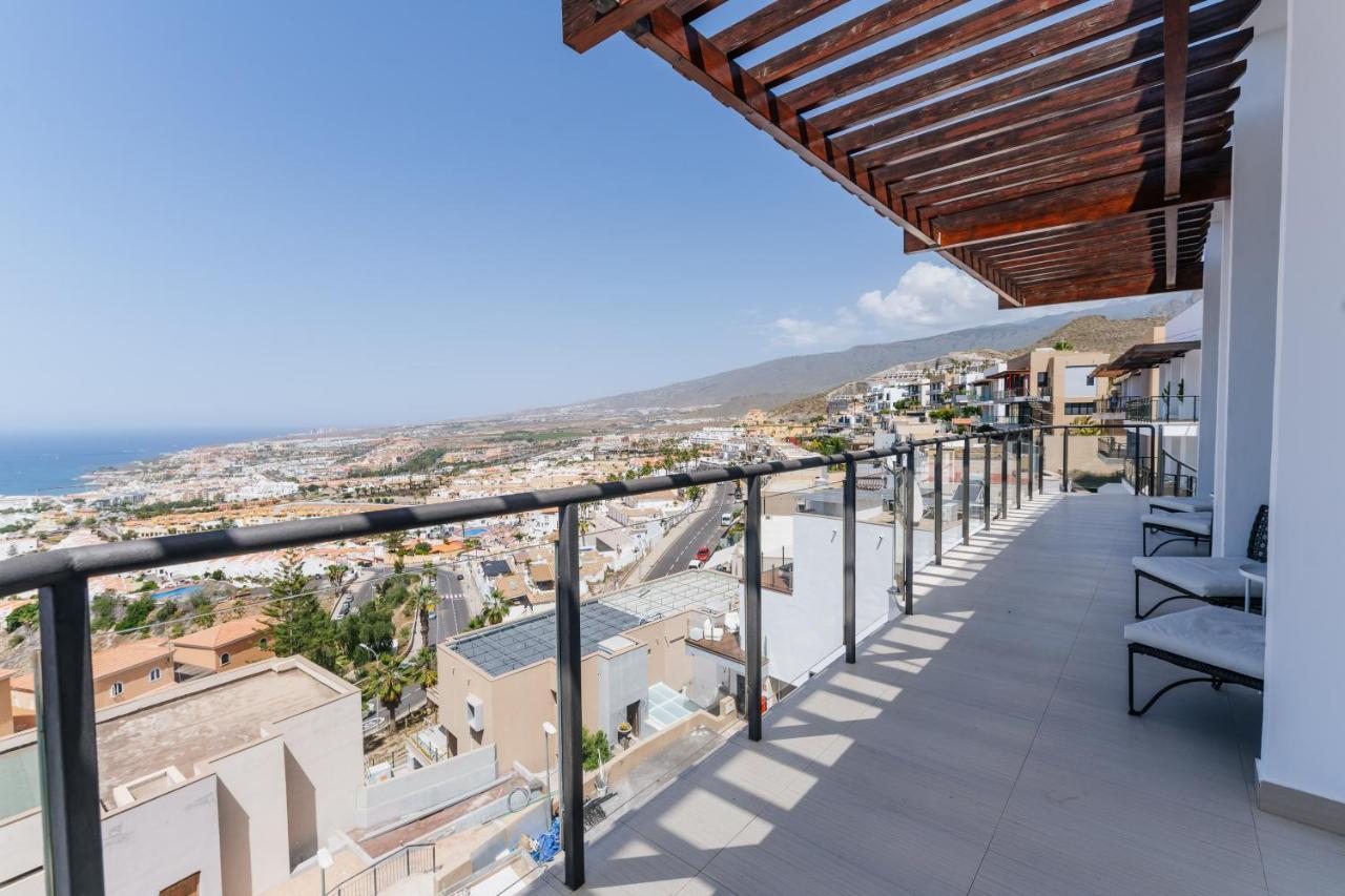 Sunset White Villa - Ocean View, Jakuzzi, Heated Pool, Air-Conditioning, Grill Плая-де-лас-Америкас Экстерьер фото