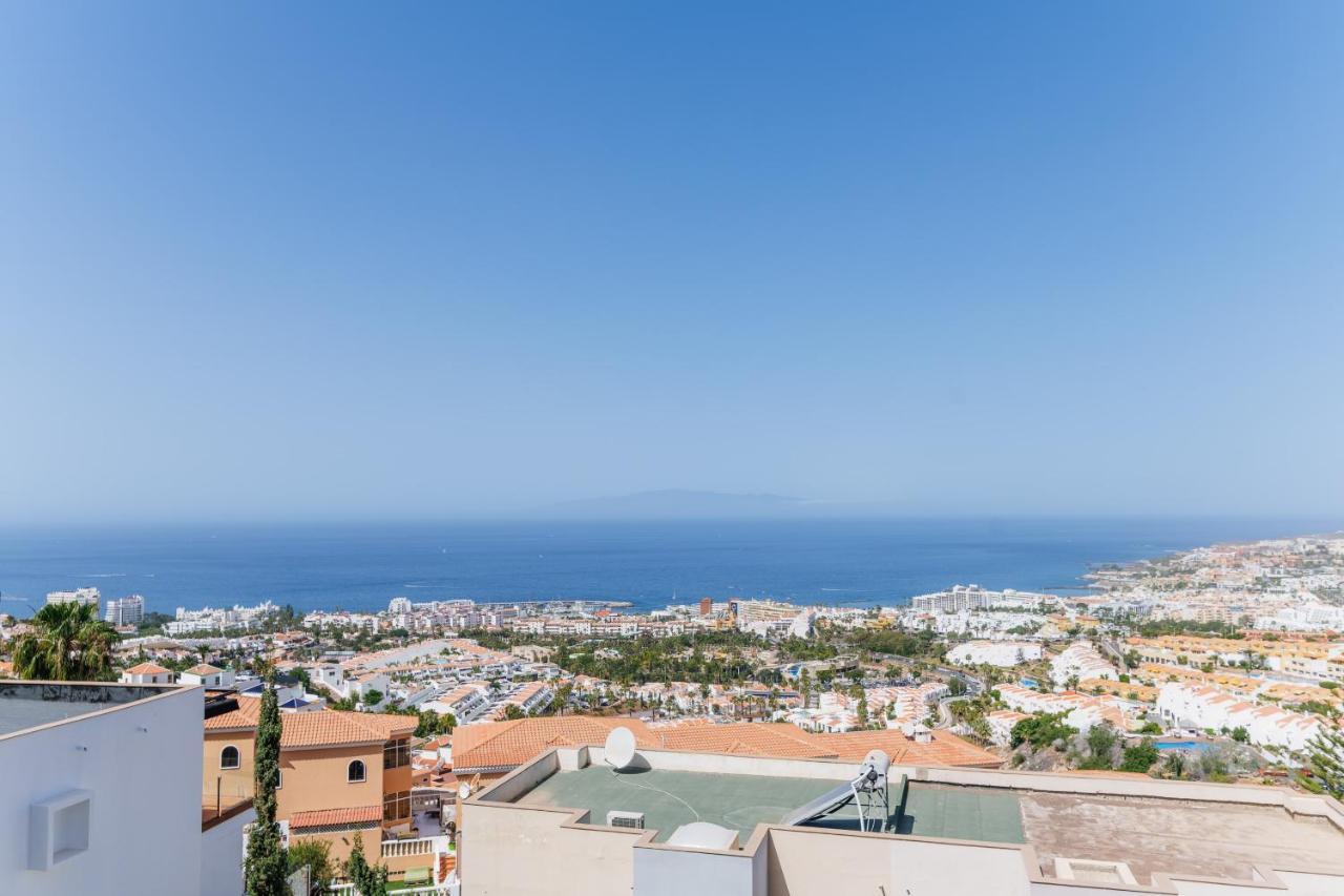 Sunset White Villa - Ocean View, Jakuzzi, Heated Pool, Air-Conditioning, Grill Плая-де-лас-Америкас Экстерьер фото